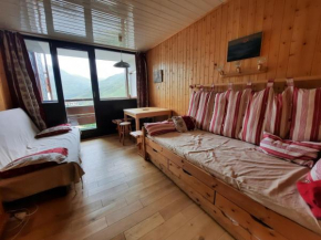 Studio pour 2 personnes avec balcon Sud face au jardin ESF, proche des pistes et remontées mécaniques - FR-1-452-269